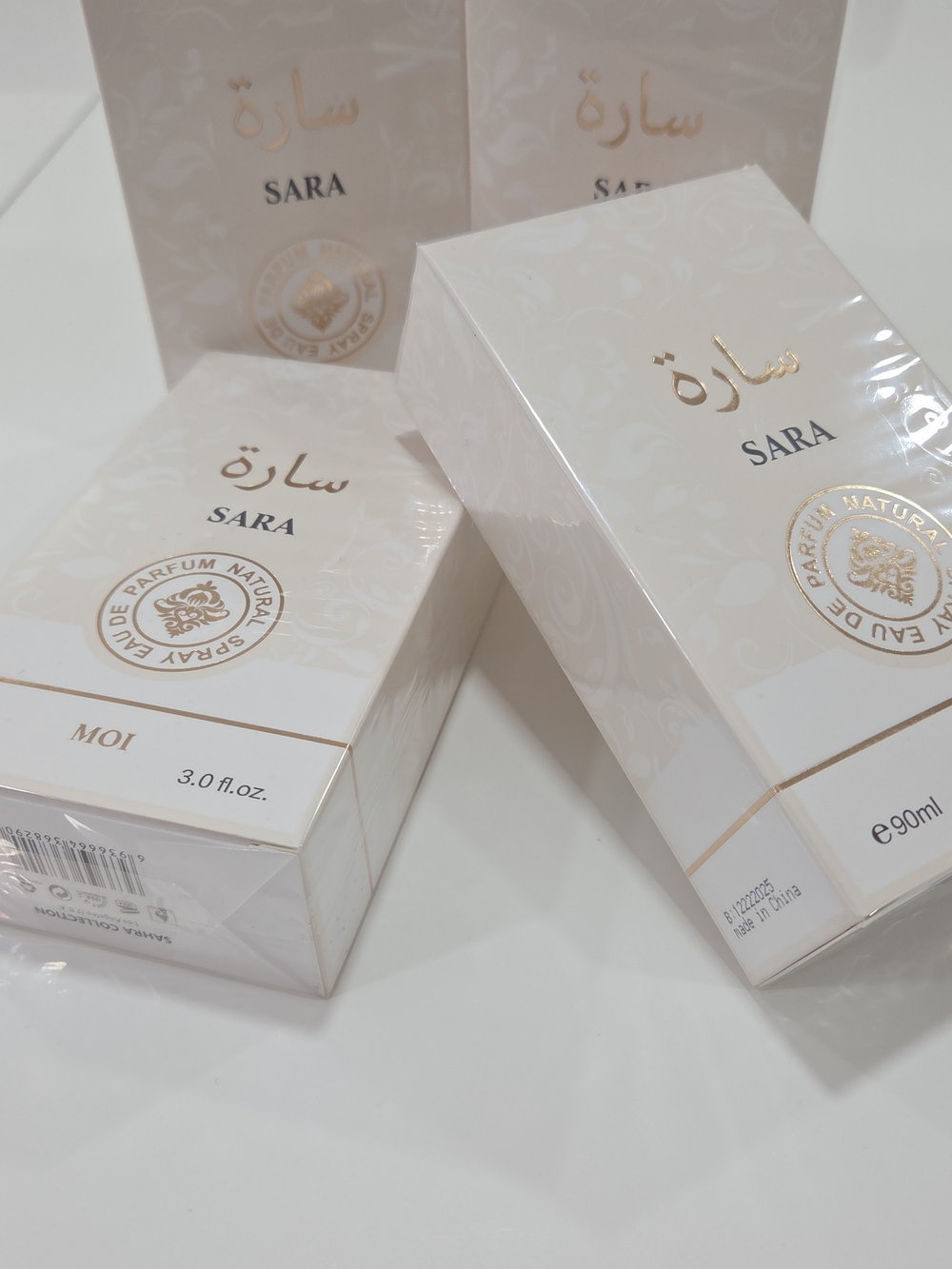SARA Women’s Fragrance - Cream/Gold Packaging